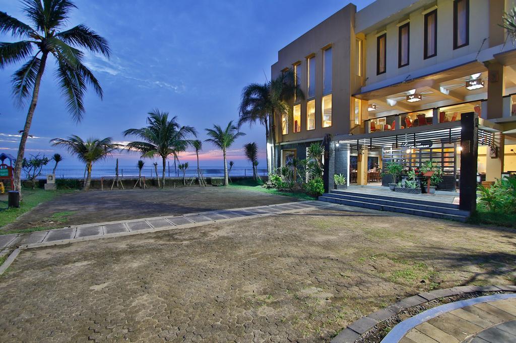 The Jayakarta Anyer Exterior foto