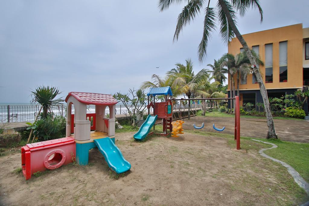 The Jayakarta Anyer Exterior foto